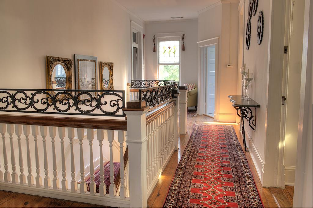 The Jackie O' House Bed And Breakfast Columbus Exterior photo